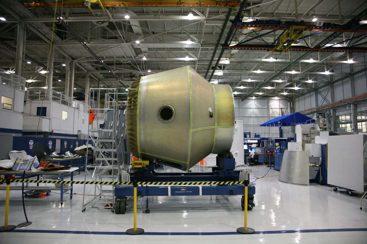 Why AS9100 and ITAR Compliance Are Non-Negotiable for Aerospace Machine ...